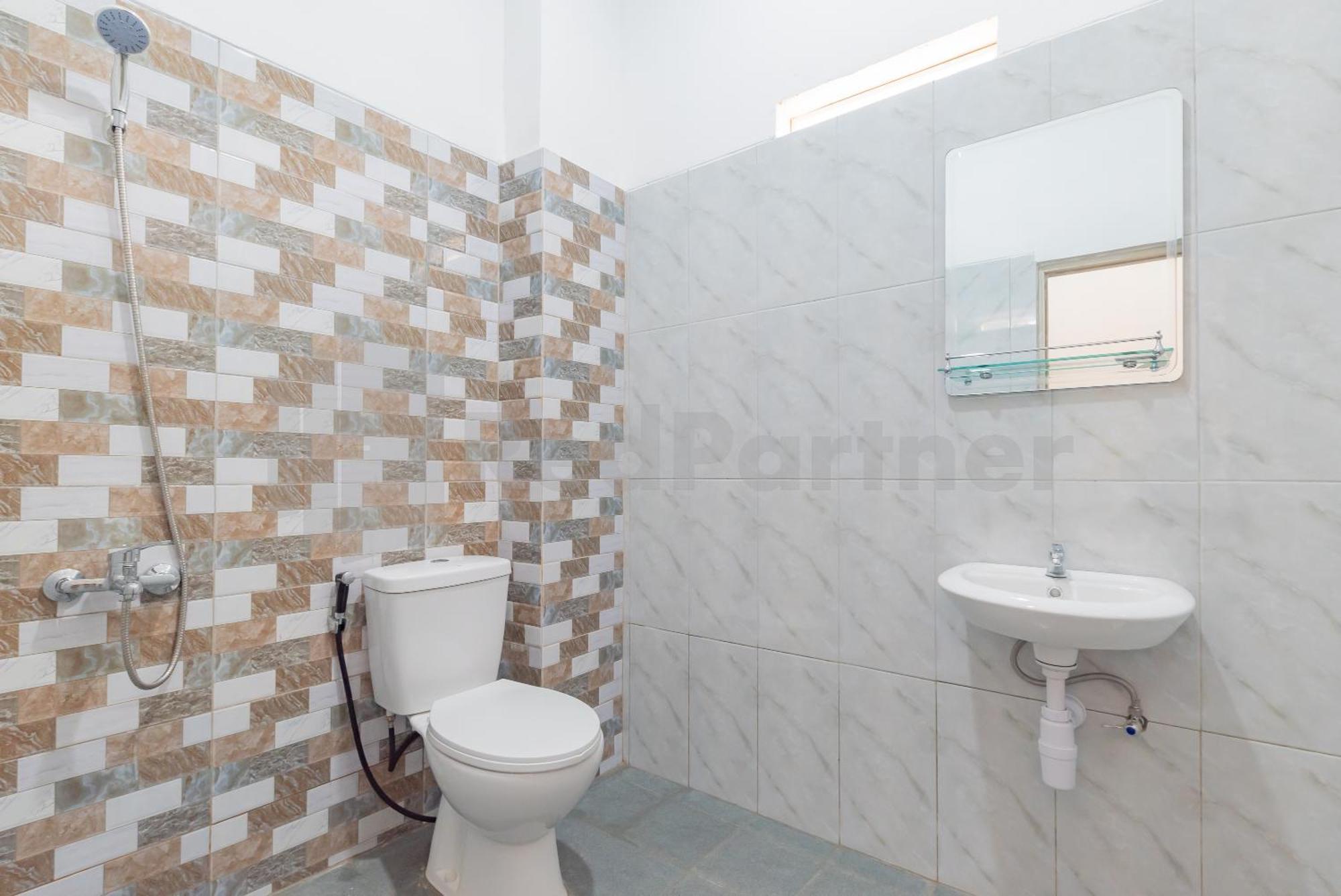 Rumah Panda Guesthouse Redpartner Tangkil  Экстерьер фото